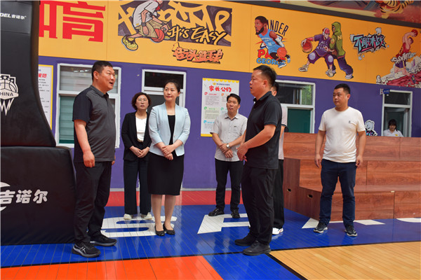 凝聚“新”力量 激发“新”动能——侯马市委常委、统战部部长李晶晶调研侯马市新的社会阶层人士统战工作(图4)